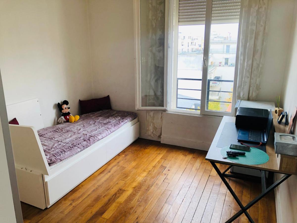 Appartement Tres Calme A 10Mn De Paris - Woman & Couples Only Courbevoie Dış mekan fotoğraf